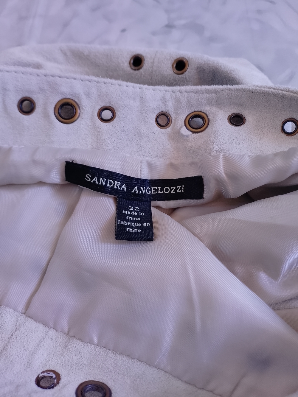 Vintage LEATHER Studded Cream Midi Skirt SANDRA ANGLOZZI - Picture 12 of 12